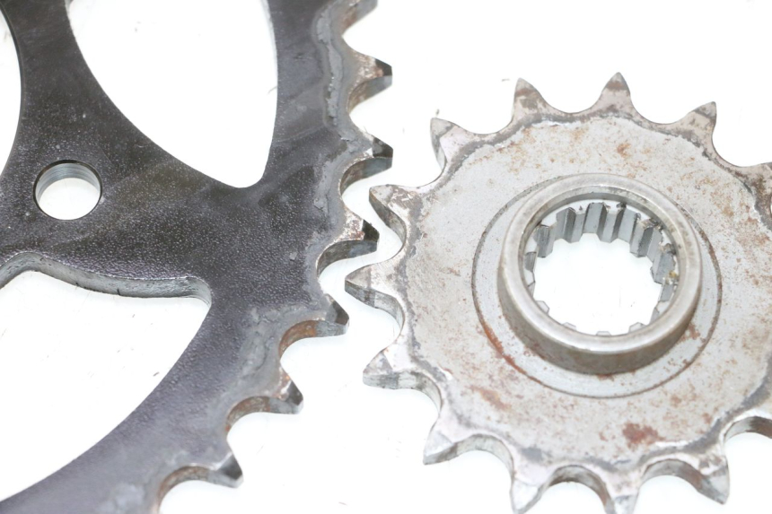 photo de KIT DE CORRENTE KAWASAKI ZX-6R ZX6R 600 (2000 - 2002) - Pontos de fixação