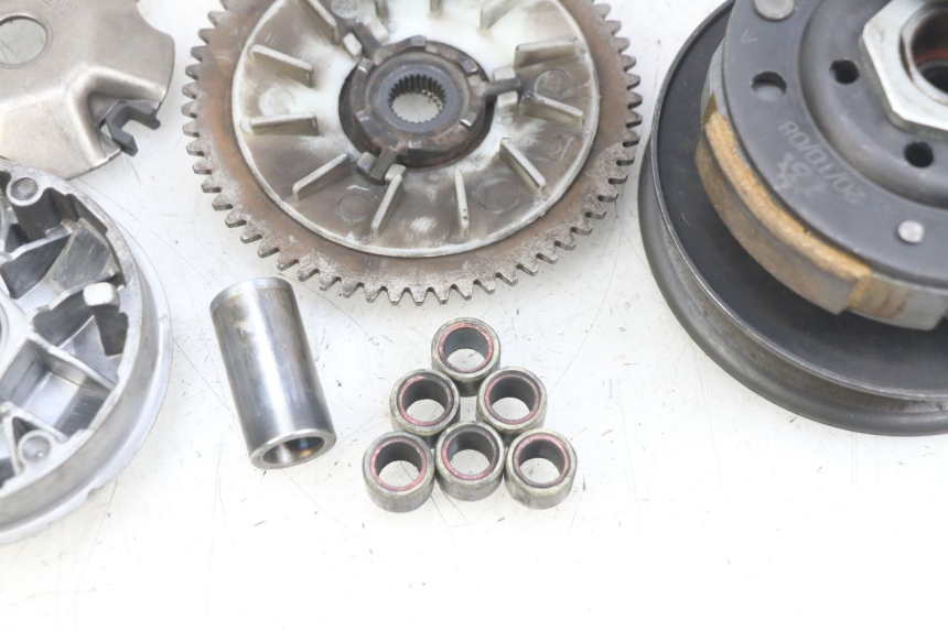 photo de KIT EMBREAGEM VARIADOR UNIVERSAL BIKE RETRO 50 (2019 - 2023) - Marcações e referências