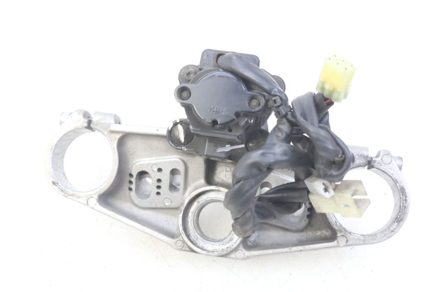 photo de KIT FECHADURA CHAVE CDI NEIMAN YAMAHA FJR ABS 1300 (2006 - 2012) - Pontos de fixação