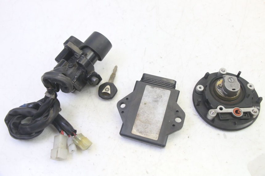 photo de KIT FECHADURA CHAVE CDI NEIMAN YAMAHA FZ6 N FAZER 600 (2004 - 2006) - Detalhe da peça