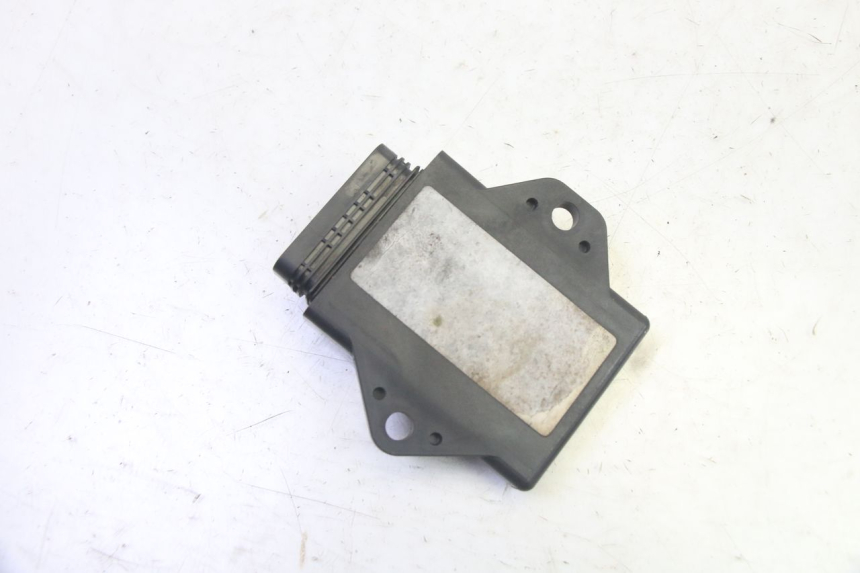 photo de KIT FECHADURA CHAVE CDI NEIMAN YAMAHA FZ6 N FAZER 600 (2004 - 2006) - Vista de perto