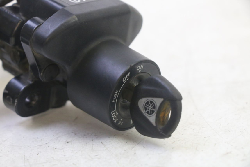 photo de KIT FECHADURA CHAVE CDI NEIMAN YAMAHA FZ6 N FAZER 600 (2004 - 2006) - Vista geral