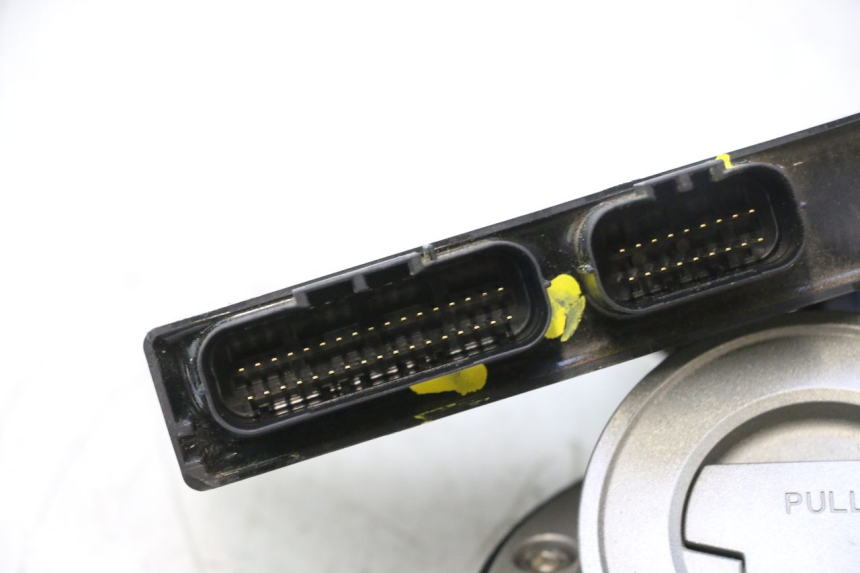 photo de KIT FECHADURA CHAVE CDI NEIMAN YAMAHA FZ8 800 (2010 - 2016) - Pontos de fixação