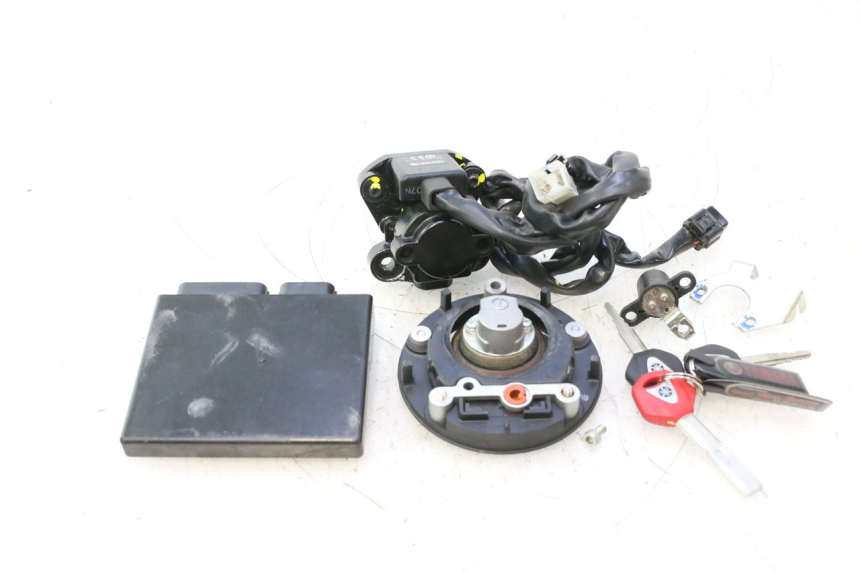 photo de KIT FECHADURA CHAVE CDI NEIMAN YAMAHA FZ8 800 (2010 - 2016) - Estado da superfície