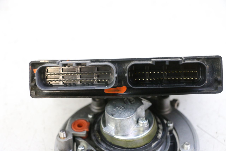 photo de KIT FECHADURA CHAVE CDI NEIMAN SUZUKI GSR 750 (2011 - 2017) - Imagem adicional