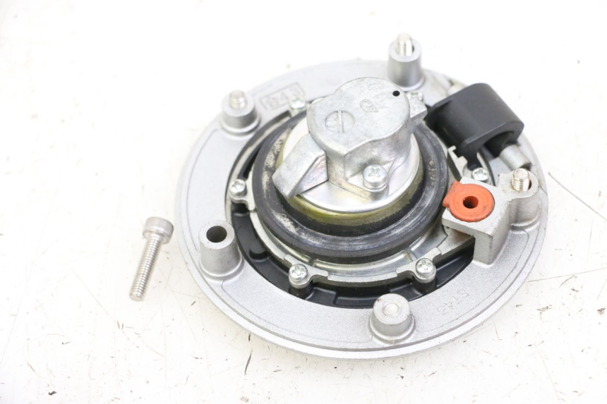 photo de KIT FECHADURA CHAVE CDI NEIMAN SUZUKI GSR 750 (2011 - 2017) - Estrutura - ampliação