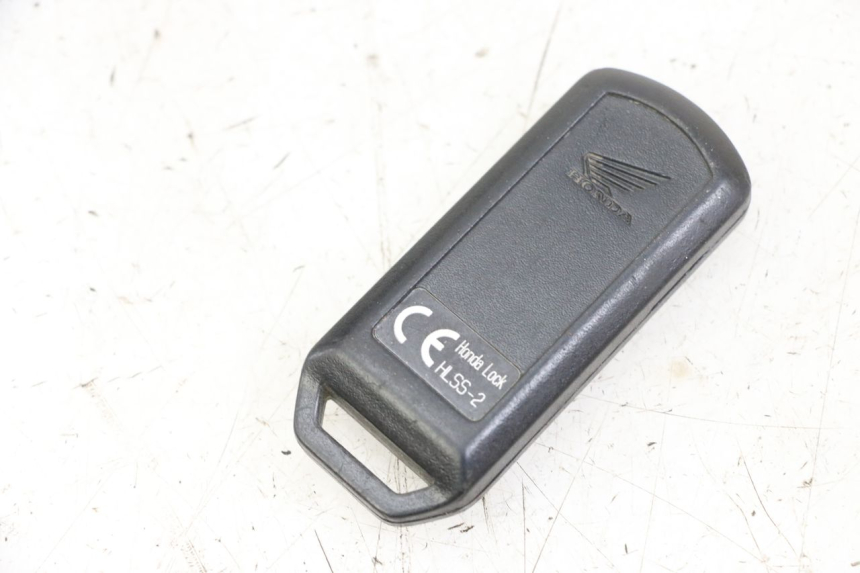 photo de KIT FECHADURA CHAVE CDI NEIMAN HONDA SH i 300 (2015 - 2020) - Ampliação dos componentes