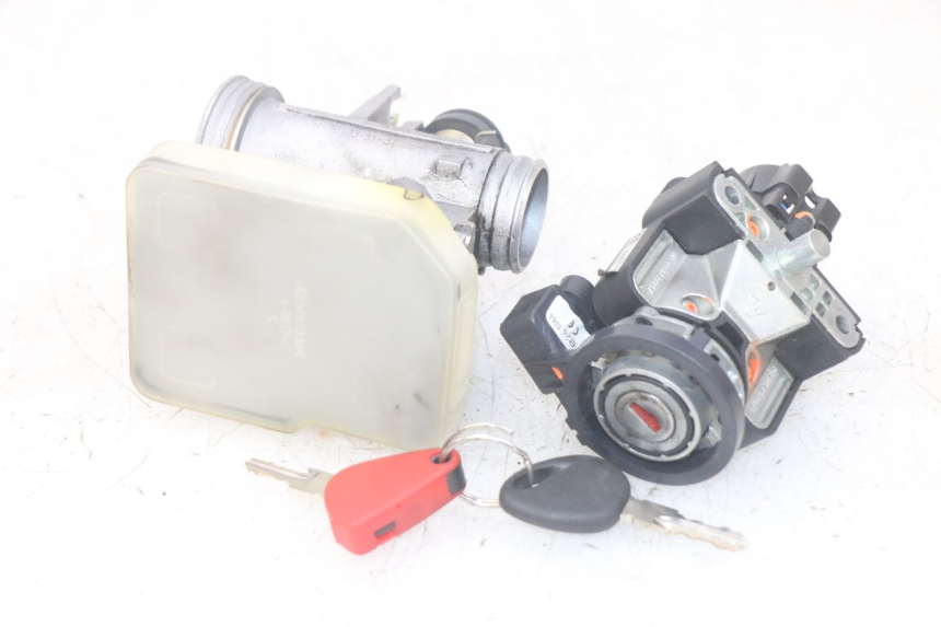 photo de KIT FECHADURA CHAVE CDI NEIMAN PIAGGIO MP3 HPE 300 (2019 - 2026) - Vista principal