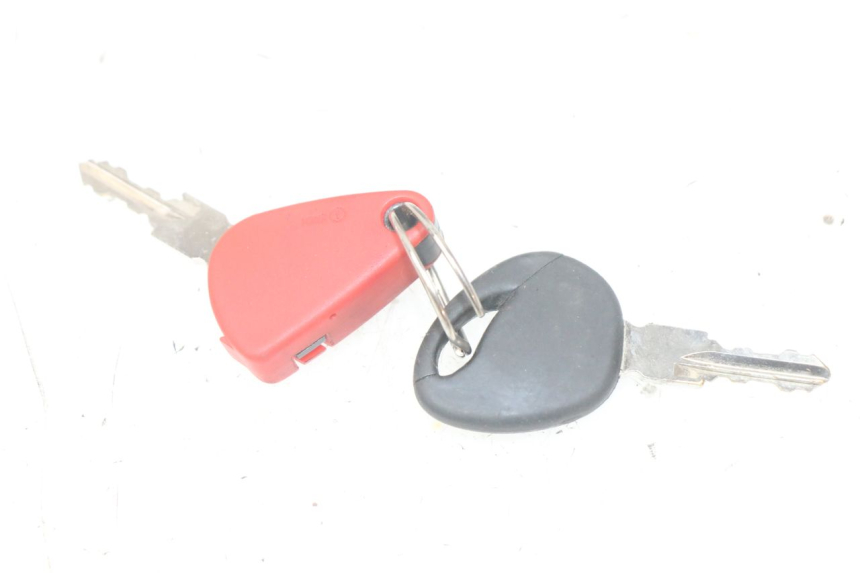 photo de KIT FECHADURA CHAVE CDI NEIMAN PIAGGIO MP3 HPE 300 (2019 - 2026) - Vista de perfil