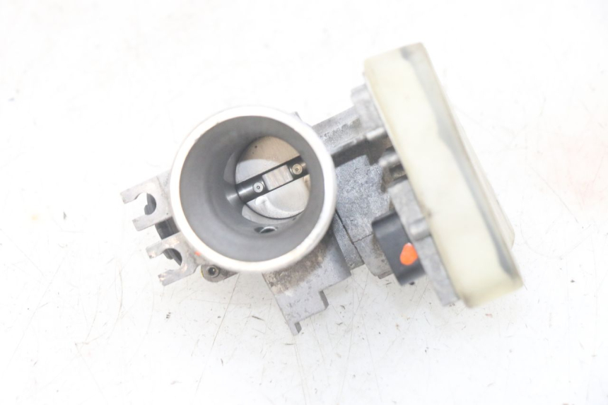 photo de KIT FECHADURA CHAVE CDI NEIMAN PIAGGIO MP3 HPE 300 (2019 - 2026) - Peça verificada