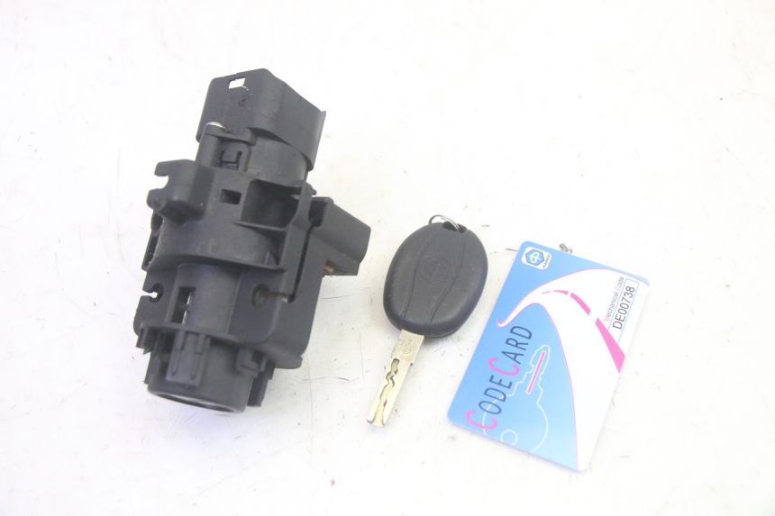 photo de KIT FECHADURA CHAVE CDI NEIMAN PIAGGIO MP3 500 (2016 - 2018) - Zoom do estado de desgaste