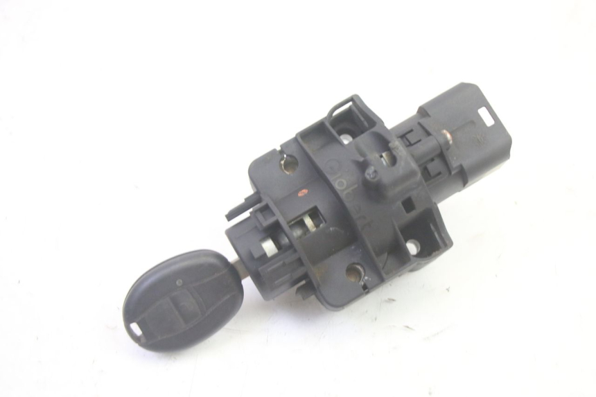 photo de KIT FECHADURA CHAVE CDI NEIMAN PIAGGIO MP3 RL 250 (2006 - 2010) - Detalhes característicos