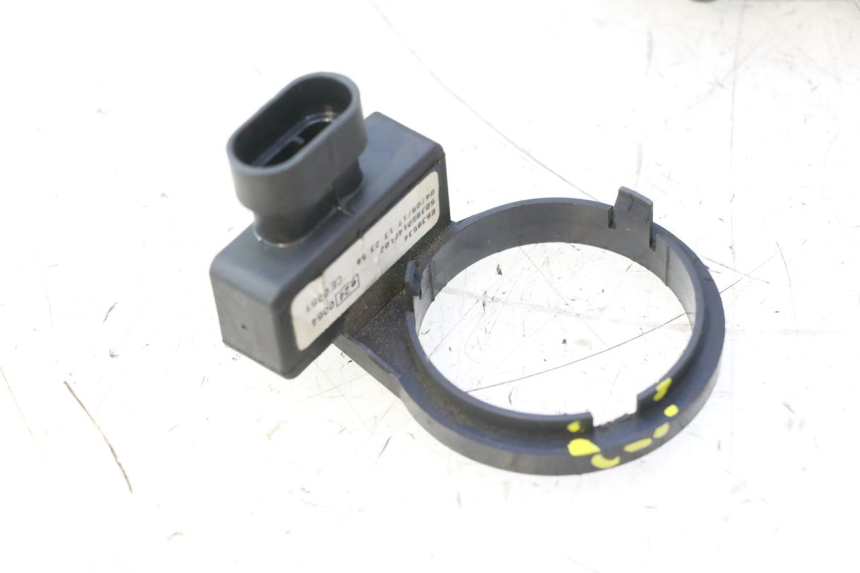 photo de KIT FECHADURA CHAVE CDI NEIMAN PIAGGIO MP3 500 (2016 - 2018) - Vista geral