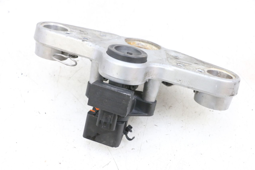photo de KIT FECHADURA CHAVE CDI NEIMAN BMW R RT ABS 1200 (2010 - 2014) - Pontos de fixação