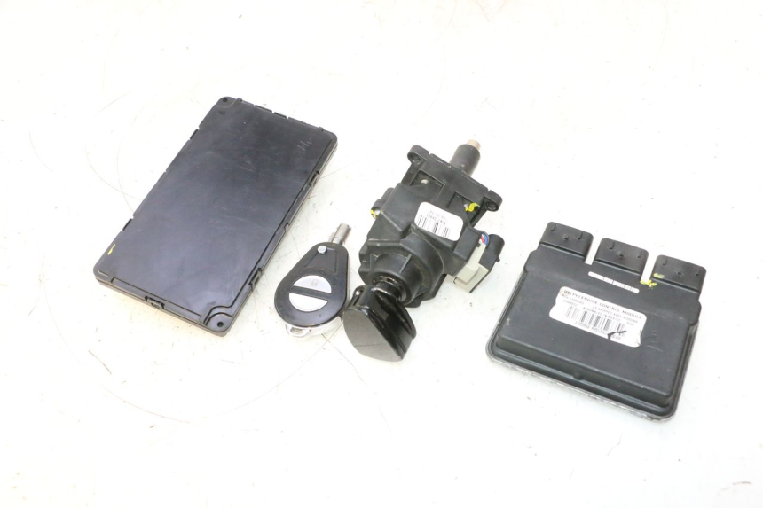 photo de KIT FECHADURA CHAVE CDI NEIMAN HARLEY DAVIDSON ROAD GLIDE FLTRXSE 1920 (2018 - 2022) - Detalhe da peça