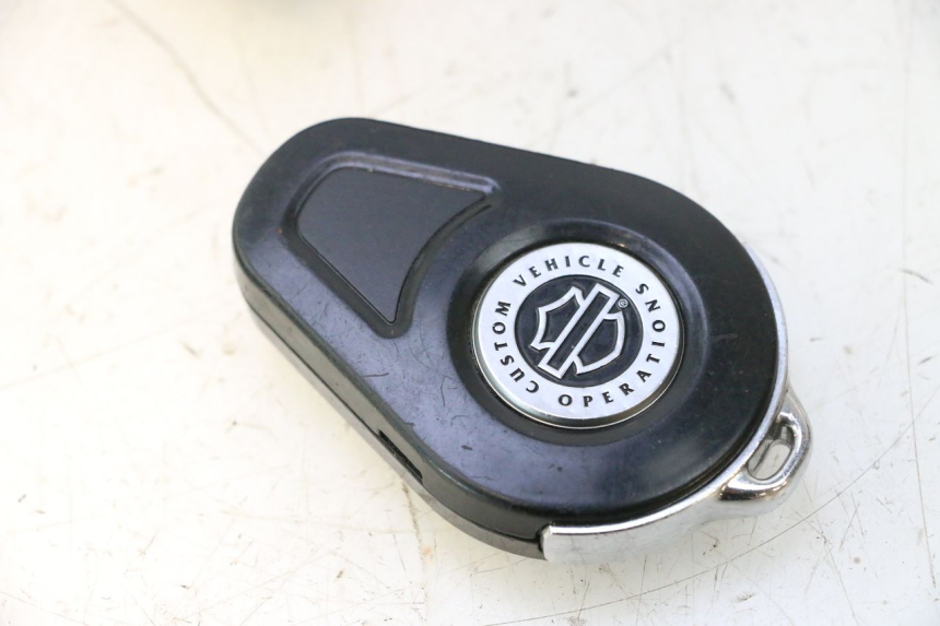 photo de KIT FECHADURA CHAVE CDI NEIMAN HARLEY DAVIDSON ROAD GLIDE FLTRXSE 1920 (2018 - 2022) - Ampliação técnica