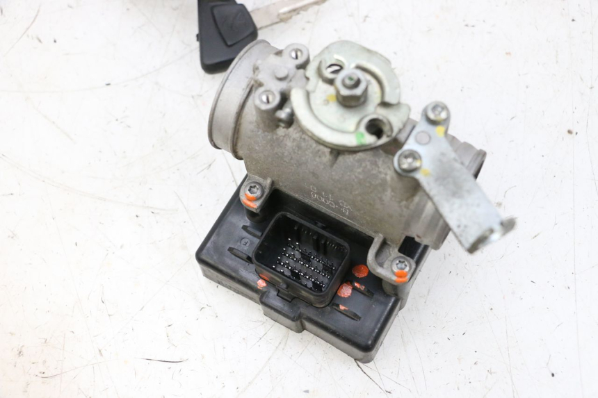 photo de KIT FECHADURA CHAVE CDI NEIMAN PEUGEOT SATELIS 125 (2013 - 2018) - Peça verificada
