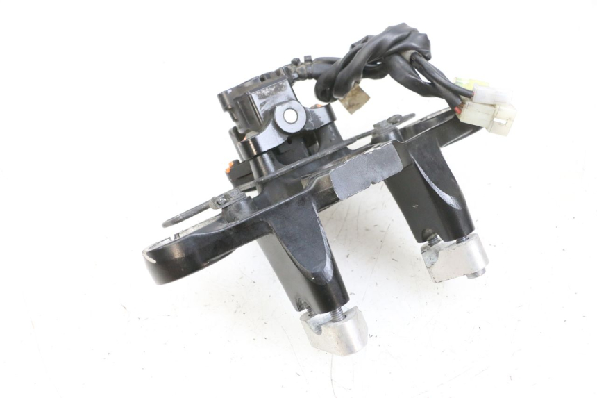 photo de KIT FECHADURA CHAVE CDI NEIMAN YAMAHA TDM ABS 900 (2002 - 2014) - Pontos de fixação
