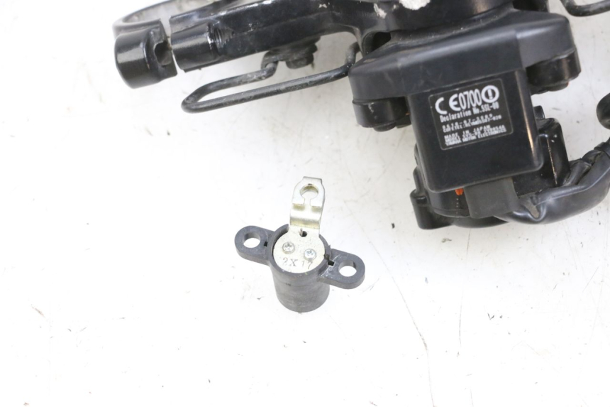 photo de KIT FECHADURA CHAVE CDI NEIMAN YAMAHA TDM ABS 900 (2002 - 2014) - Marcações e referências