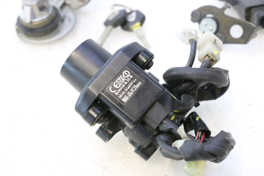 photo de KIT FECHADURA CHAVE CDI NEIMAN YAMAHA TDM ABS 900 (2002 - 2014) - Zoom de qualidade