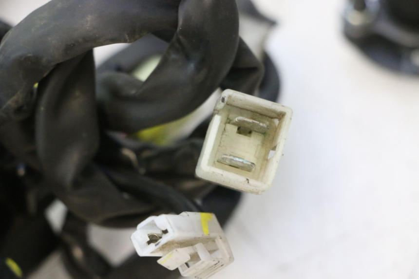 photo de KIT FECHADURA CHAVE CDI NEIMAN YAMAHA TDM ABS 900 (2002 - 2014) - Pontos de fixação
