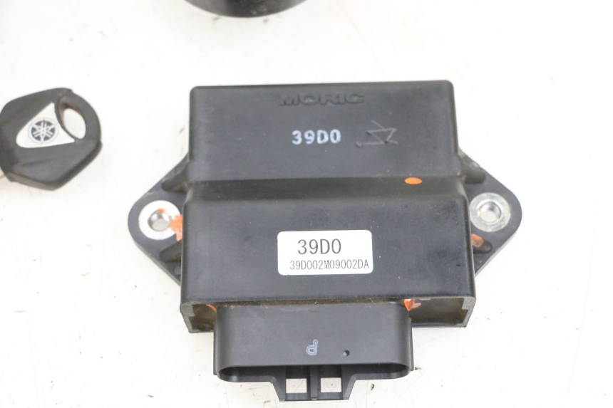 photo de KIT FECHADURA CHAVE CDI NEIMAN YAMAHA X-MAX XMAX 125 (2010 - 2013) - Detalhes característicos