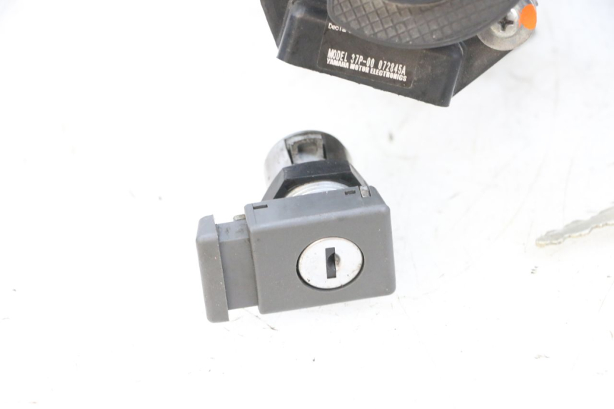 photo de KIT FECHADURA CHAVE CDI NEIMAN YAMAHA X-MAX XMAX 125 (2010 - 2013) - Ampliação dos componentes