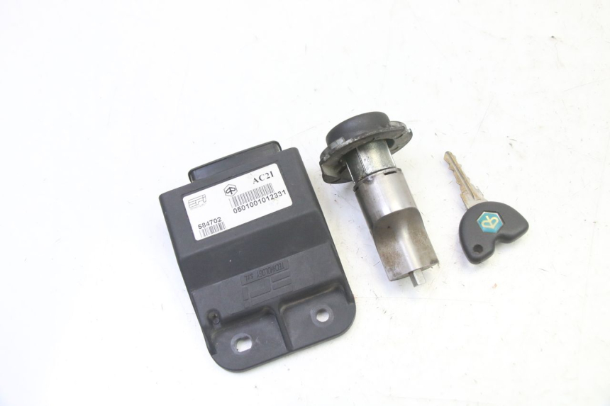 photo de KIT FECHADURA CHAVE CDI NEIMAN PIAGGIO X9 EVOLUTION 125 (2003 - 2007) - Detalhe da peça