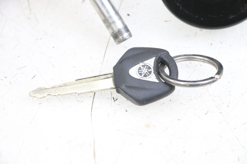 photo de KIT FECHADURA CHAVE CDI NEIMAN YAMAHA XMAX X-MAX 125 (2006 - 2009) - Detalhes característicos