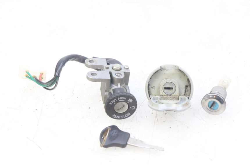 photo de KIT FECHADURA CHAVE NEIMAN BAOTIAN BT 49 QT-9 50 (2006 - 2010) - Vista principal