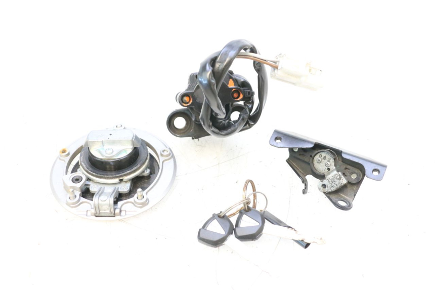 photo de KIT FECHADURA CHAVE NEIMAN KAWASAKI ER-6 ER6 F ABS 650 (2012 - 2016) - Marcações e referências