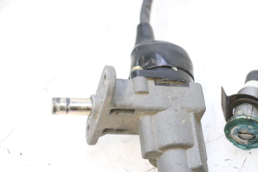 photo de KIT SERRURE CLE NEIMAN KEEWAY MATRIX RX9 125 (2006 - 2007) - Vista do produto