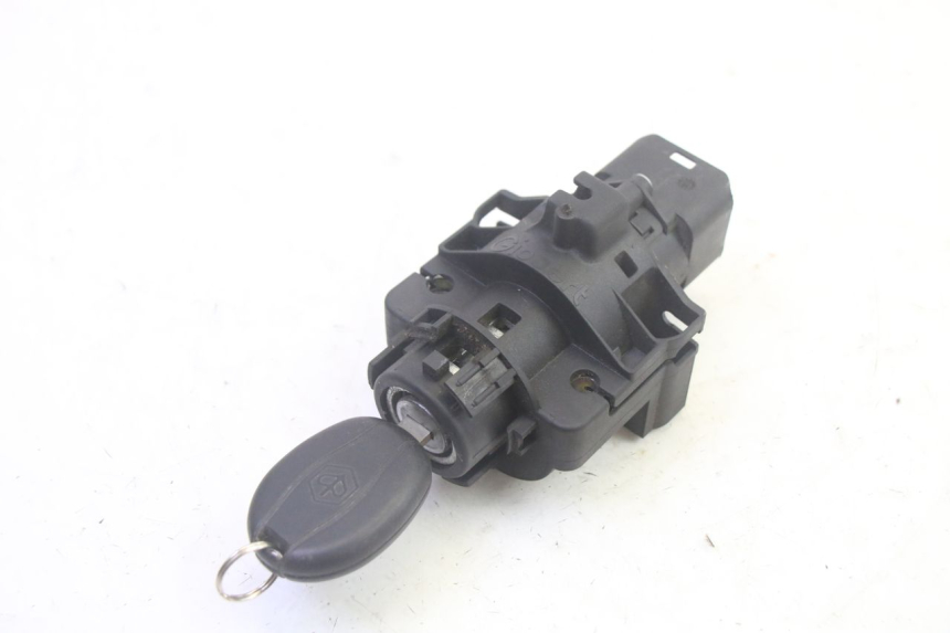 photo de KIT FECHADURA CHAVE NEIMAN PIAGGIO MP3 HPE 350 (2018 - 2020) - Vista geral