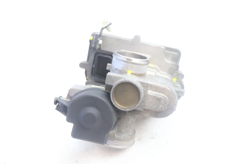 photo de KIT FECHADURA CHAVE IGNIÇÃO PIAGGIO MP3 500 (2016 - 2018) - Imagem adicional