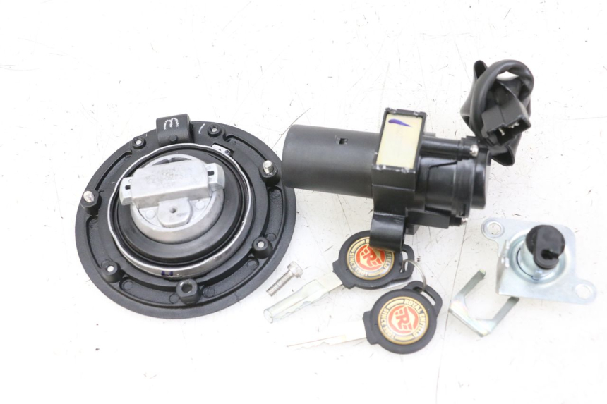 photo de KIT FECHADURA CHAVE NEIMAN ROYAL ENFIELD SCRAM 411 (2022 - 2024) - Zoom do estado de desgaste