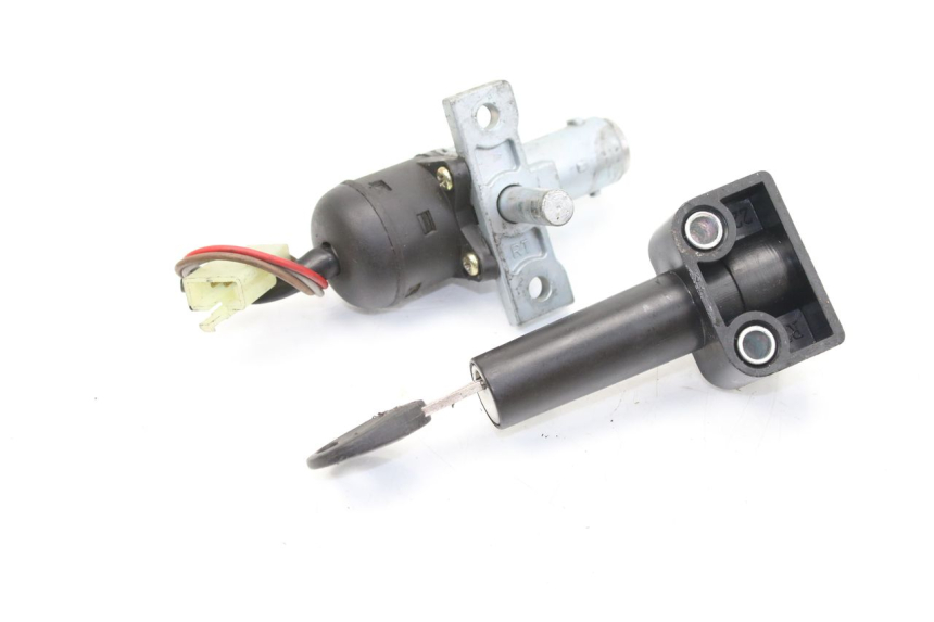 photo de KIT FECHADURA CHAVE NEIMAN YAMAHA SLIDER NAKED 50 (2004 - 2018) - Vista principal