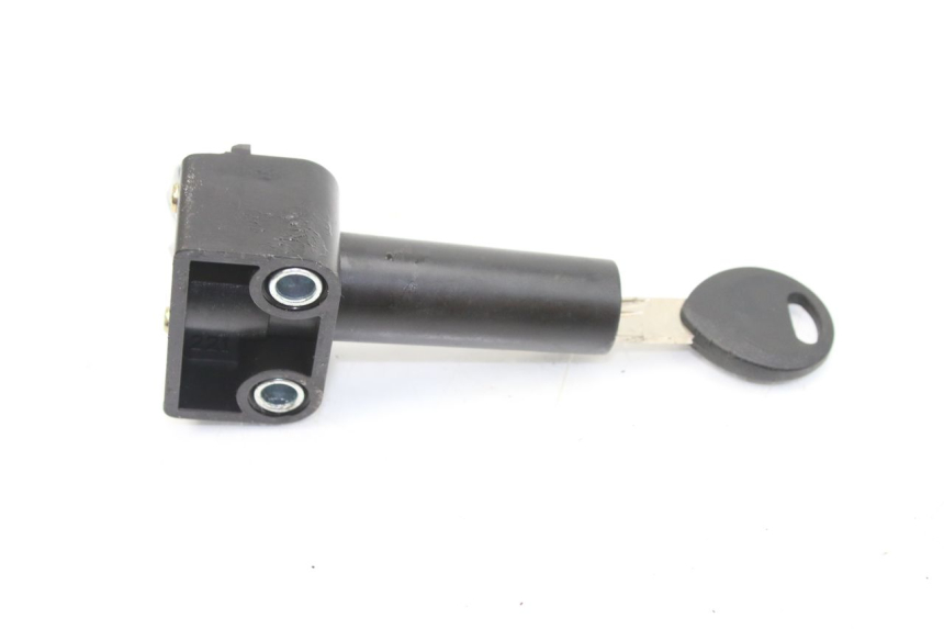 photo de KIT FECHADURA CHAVE NEIMAN YAMAHA SLIDER NAKED 50 (2004 - 2018) - Marcações e referências