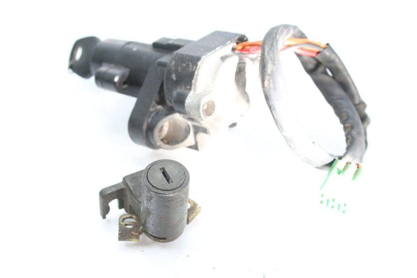 photo de KIT FECHADURA CHAVE NEIMAN SUZUKI TLS TL S 1000 (1997 - 2001) - Estado da superfície