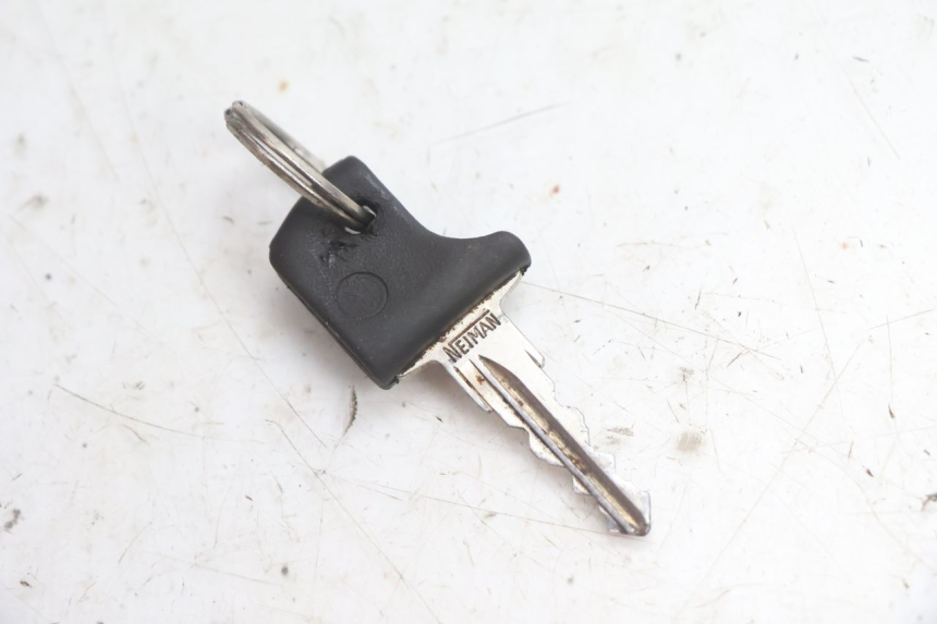 photo de KIT FECHADURA CHAVE DE IGNIÇÃO PEUGEOT VIVACITY 100 (1999 - 2008) - Marcações e referências