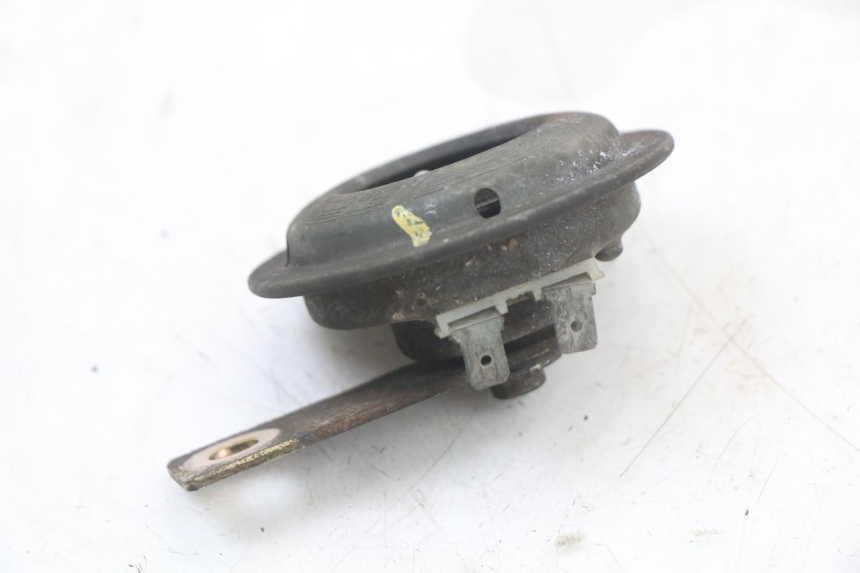 photo de BUZINA HONDA NES AROBASE 125 (2000 - 2003) - Detalhe da peça