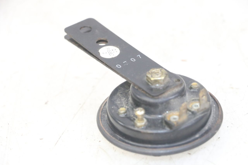 photo de BUZINA PEUGEOT JET FORCE CARBU 50 (2003 - 2016) - Detalhe da peça