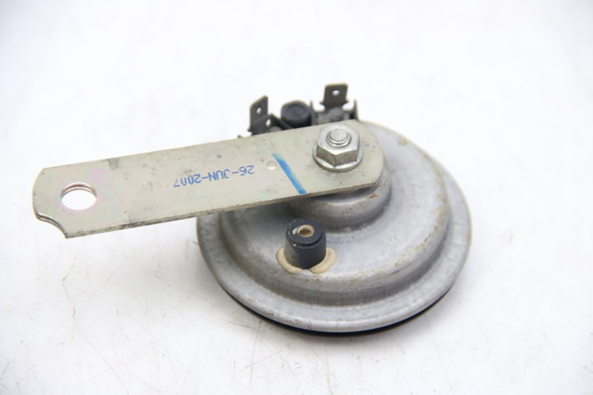 photo de BUZINA PEUGEOT SATELIS COMPRESSOR K15 125 (2006 - 2009) - Zoom do estado de desgaste