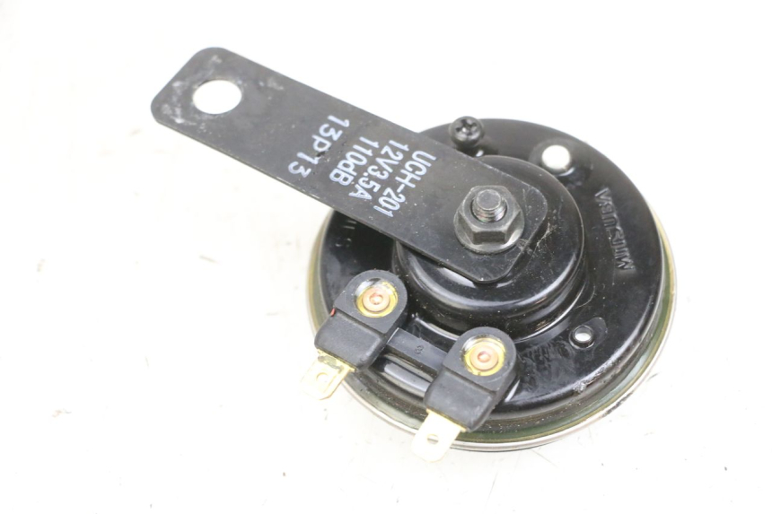 photo de BUZINA YAMAHA TRICITY 300 (2020 - 2024) - Detalhe da peça