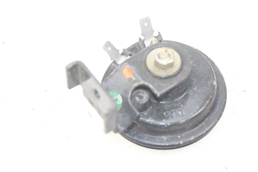 photo de BUZINA PIAGGIO VESPA LX 125 (2005 - 2010) - Detalhe da peça
