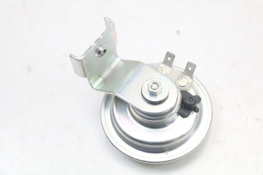 photo de BUZINA PIAGGIO VESPA PRIMAVERA 4T 50 (2021 - 2024) - Detalhe da peça