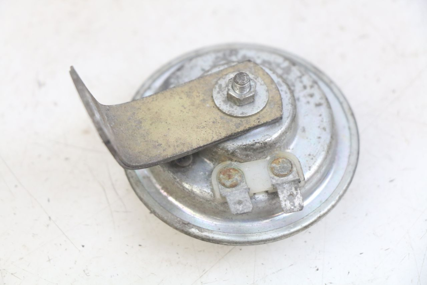 photo de BUZINA PEUGEOT XP6 50 (2006 - 2011) - Detalhe da peça