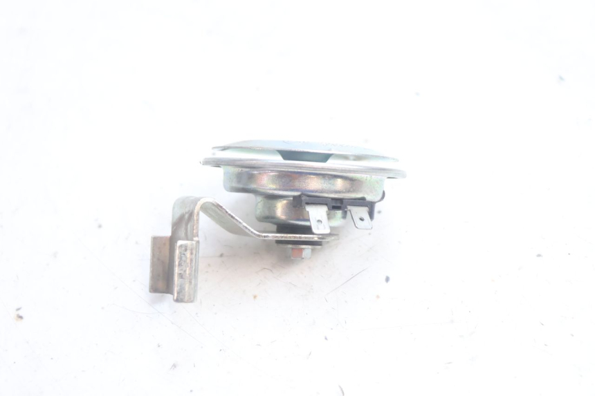 photo de BUZINA PIAGGIO ZIP IGET 4T 50 (2021 - 2023) - Zoom do estado de desgaste