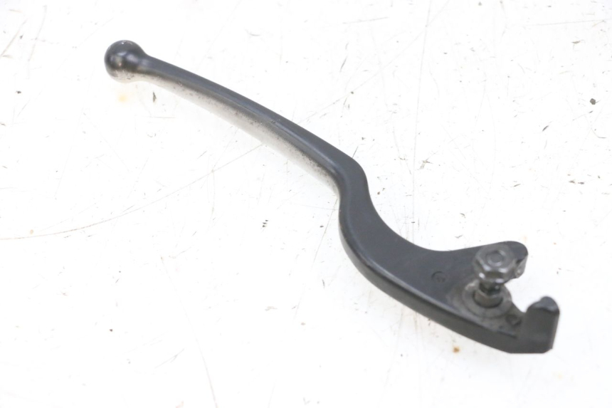 photo de MANETE DE FREIO ESQUERDA YAMAHA XMAX X-MAX 125 (2006 - 2009) - Detalhe da peça