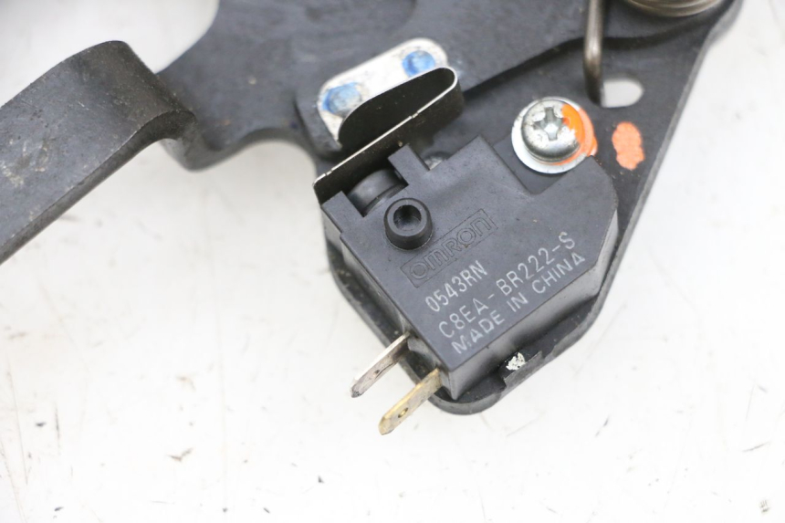 photo de ALAVANCA DO FREIO DE ESTACIONAMENTO SUZUKI BURGMAN 650 (2013 - 2020) - Ampliação técnica