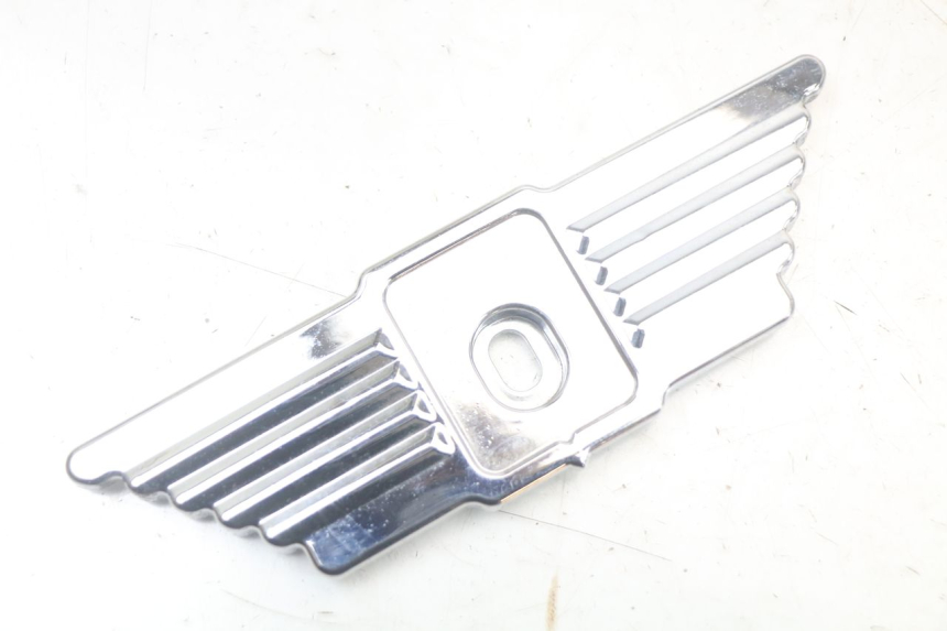 photo de LOGO DA MARCA JM MOTORS VX 125 (2022 - 2025) - Detalhe da peça